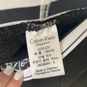 NEW Calvin Klein joggers